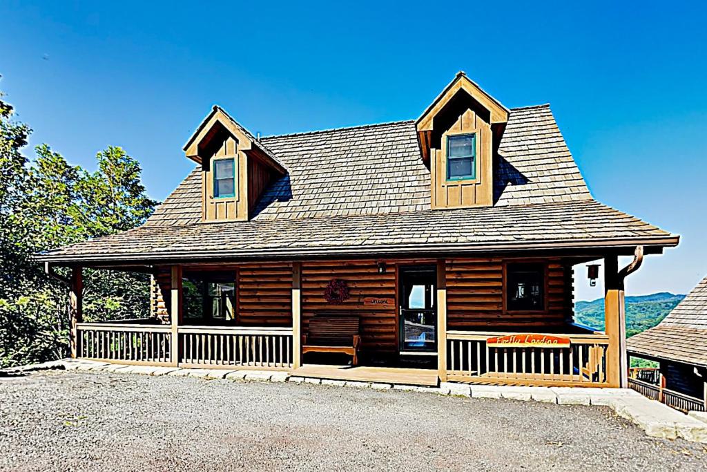 Scenic Wolf Cabin