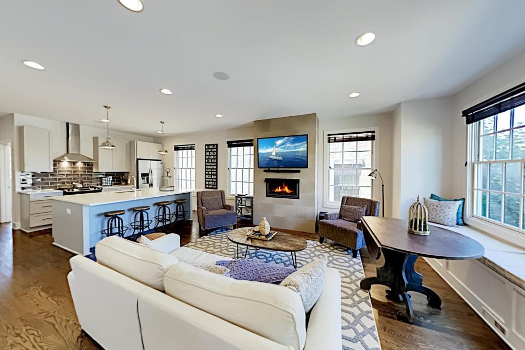 Brick Manor Unit A, Nashville