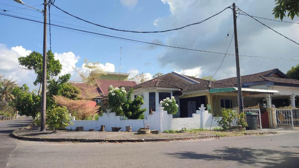 PULAI FIELD AA HOMESTAY — Hotel in Kangar