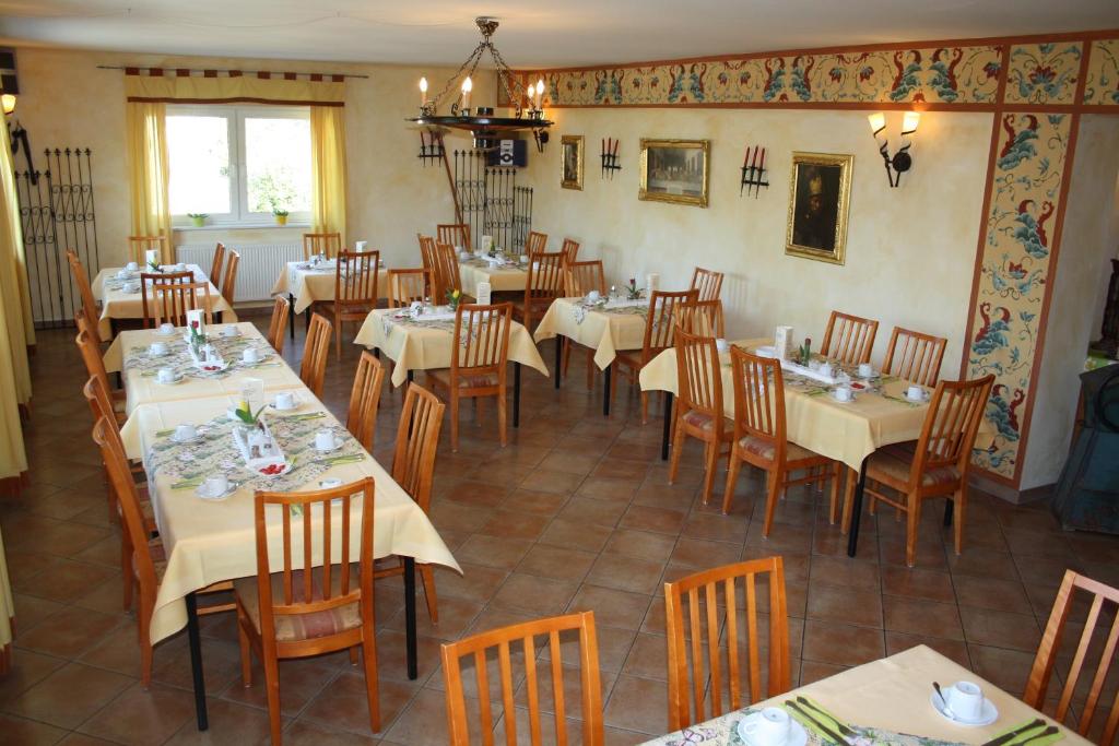 Hotel zum Ritter Nidderau 전경