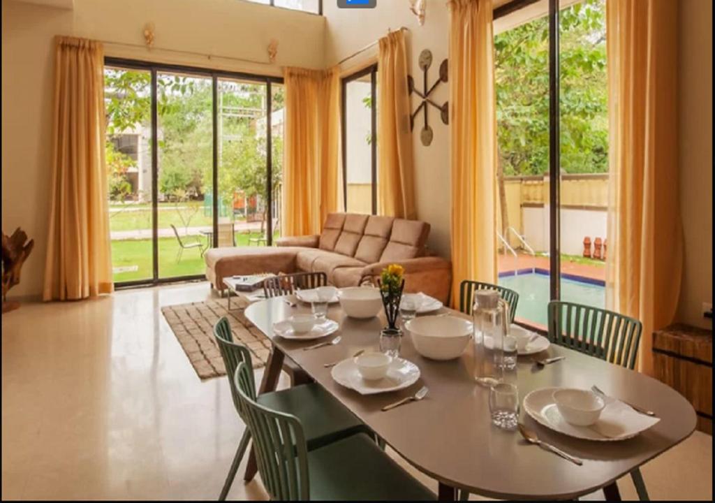 Facilities, StayVista's Greenwoods Villa 7 - City-Center Villa with Private Pool, Terrace, Lift & Ping-Pong Tabl in Lonavala