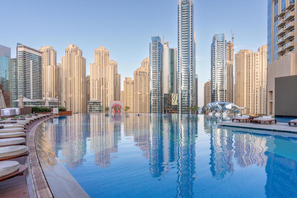Stay Holiday Homes by Al Ghurair - Address Marina Residence - Dubai photo
