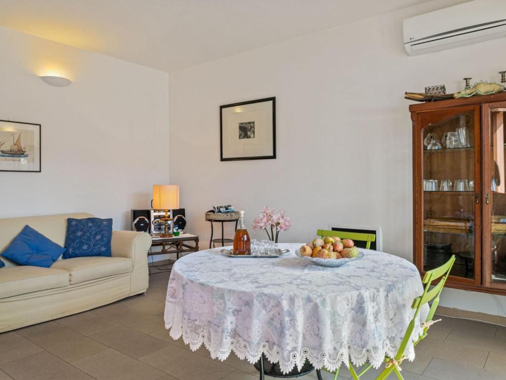 Modern Holiday Home in Bosa Sardinia near Sea