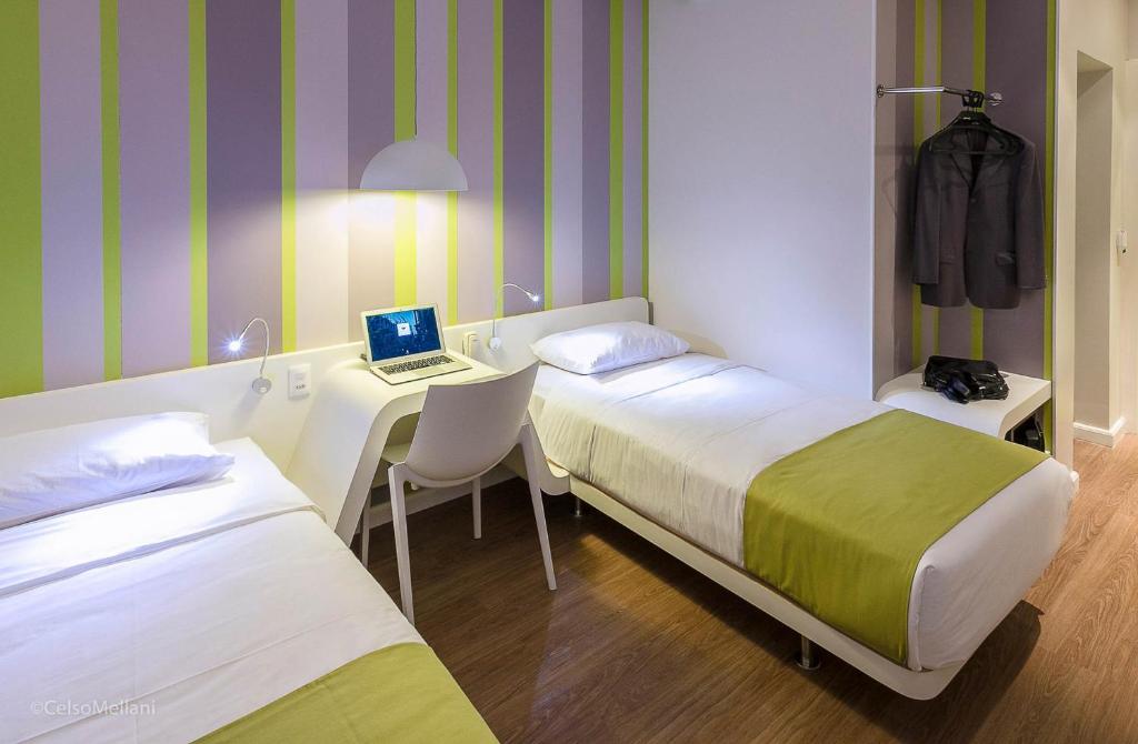 DMax Hotel photo