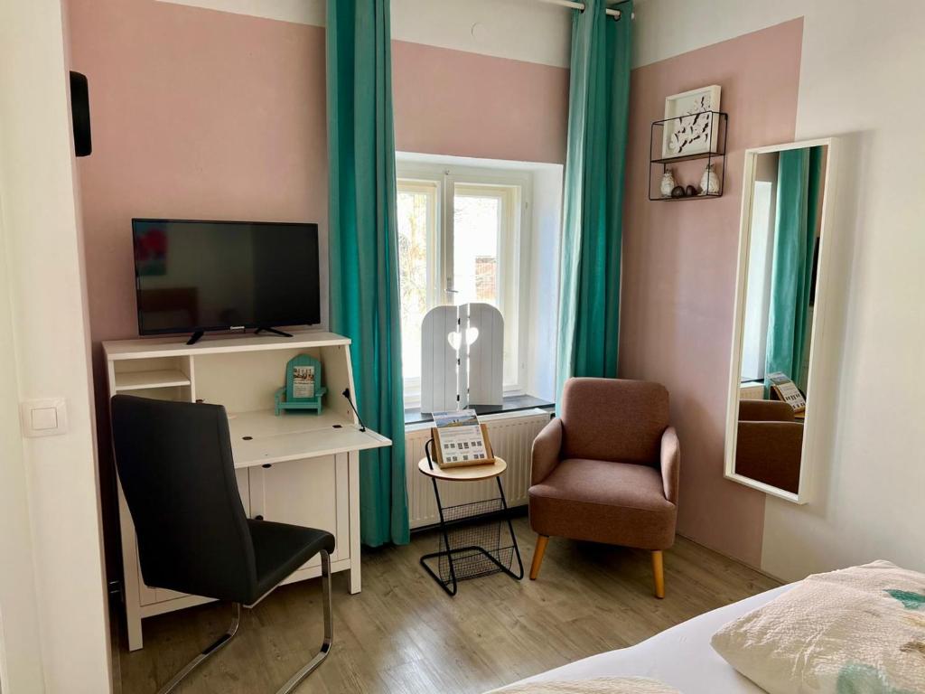 B&B Leonhard 7 - 5