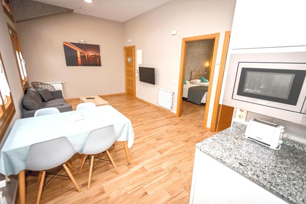 Apartamentos Navalin 전경