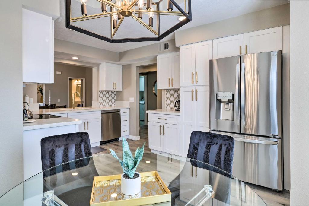 Chic Palm Desert Condo with Resort-Style Amenities! photo