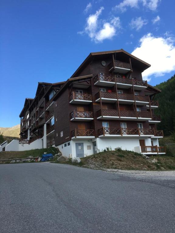 STUDIO A LA FOUX D'ALLOS, La Foux