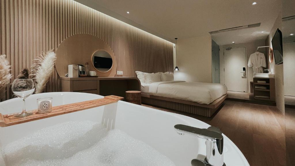 Kota Kinabalu The Cara Boutique Hotel Additional