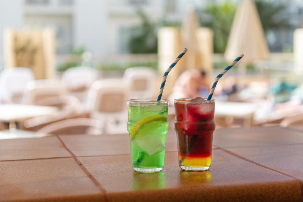 O7 Nordeste Playa — Restauracje i bary in Can Picafort, Baleary