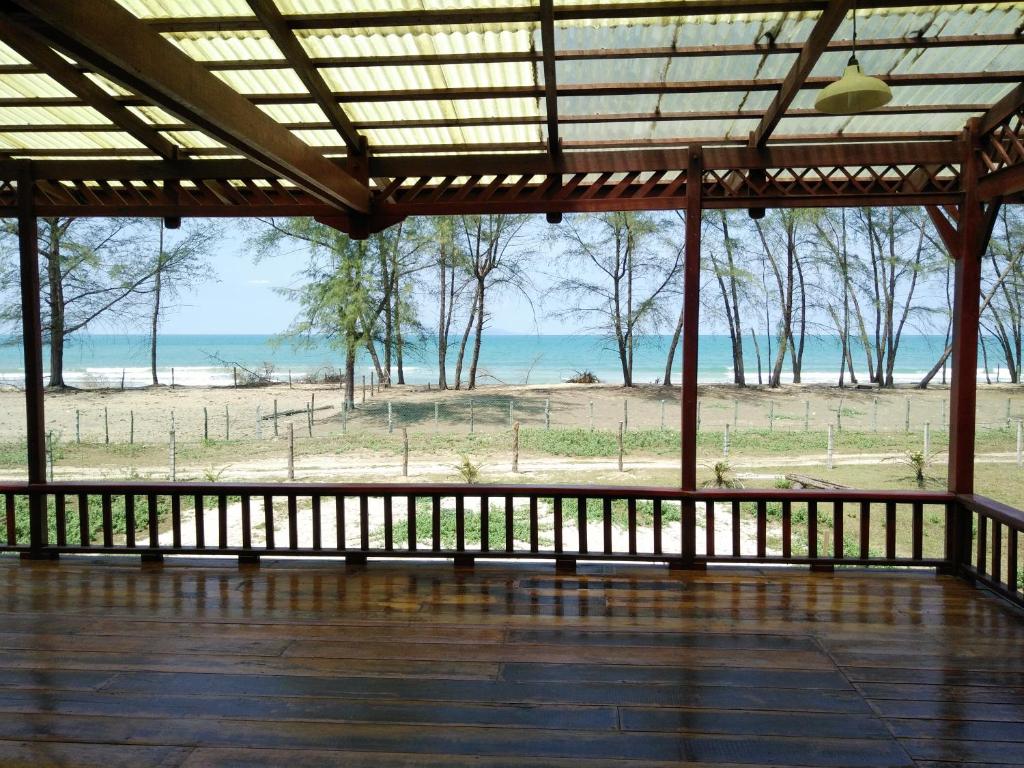 thesanctuary@telagapapan photo