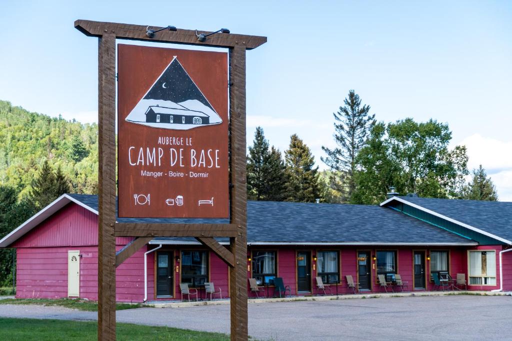 Auberge de Jeunesse Le Camp De Base photo