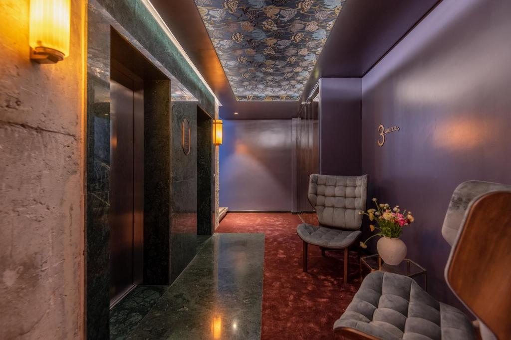 Mayer House photo