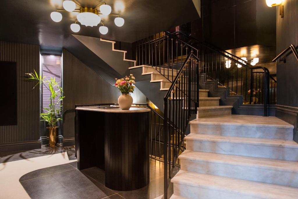 Mayer House photo