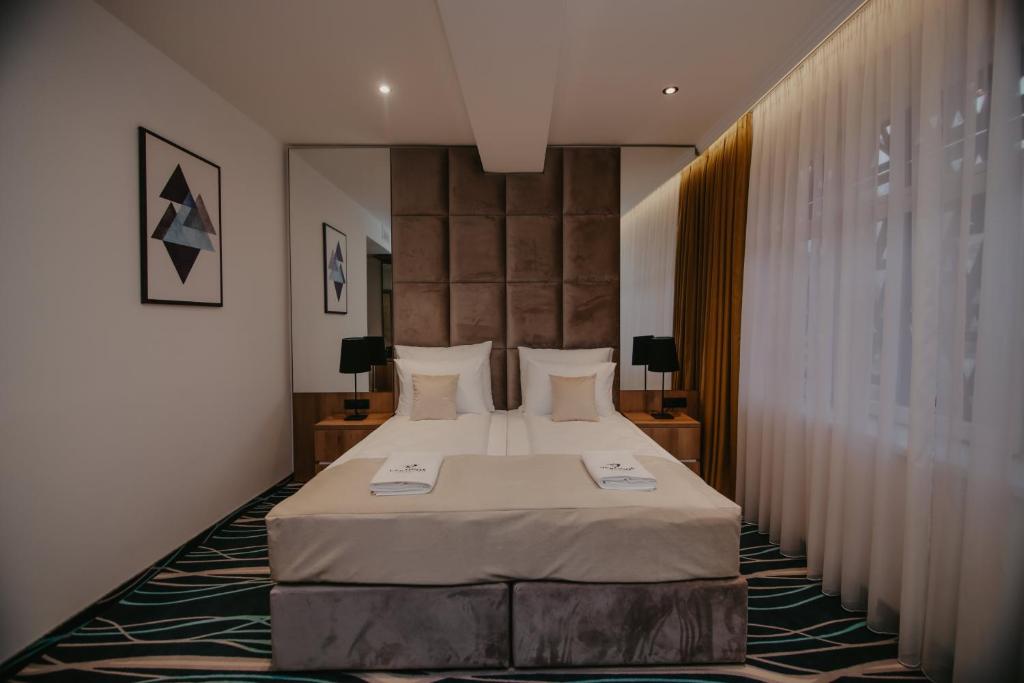 Hotel Vertigos - 1