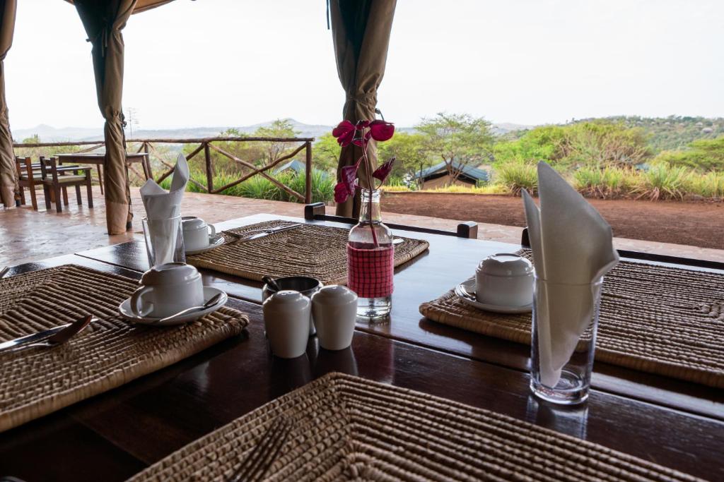 Pembeni Rhotia 전경