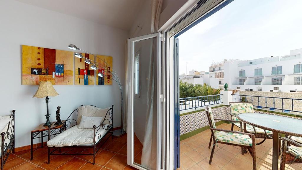 5 Bedroom-PrivatePool-Balcony-Sea View-Nerja - 4