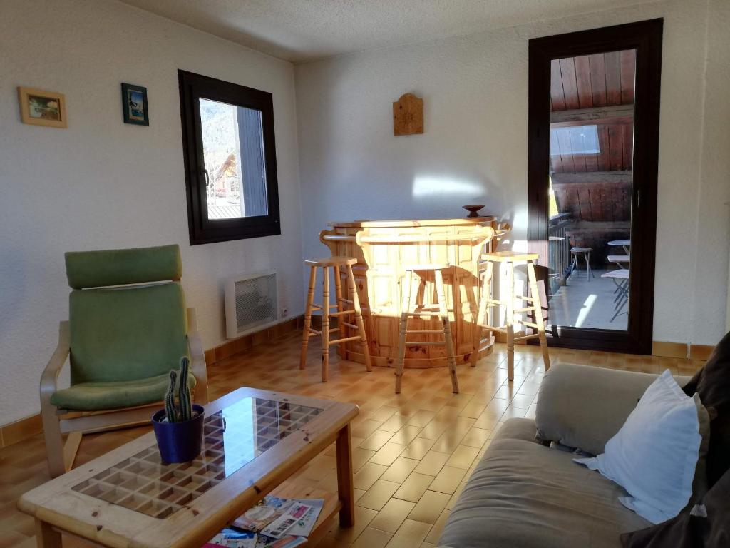 APPARTEMENT T3 60M2 à Briançon dans résidence calme avec 7 couchages - 3