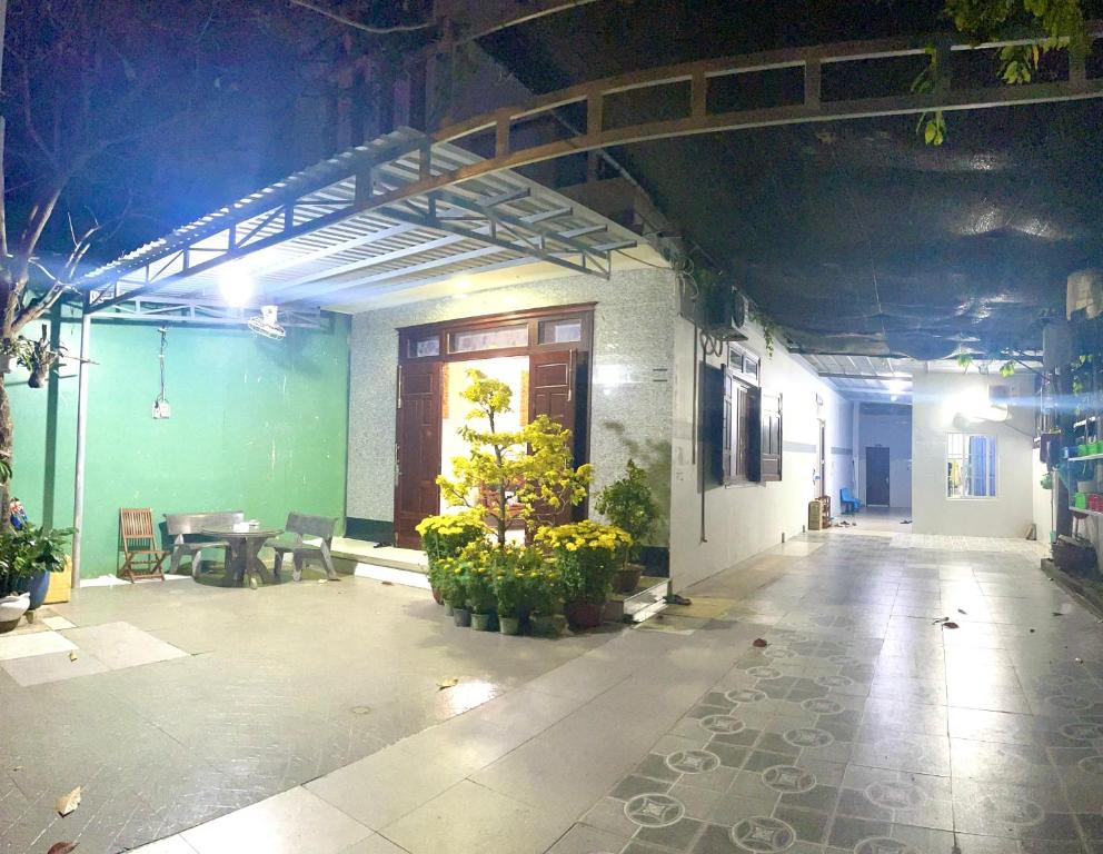 Nha Nghi Hai Yen