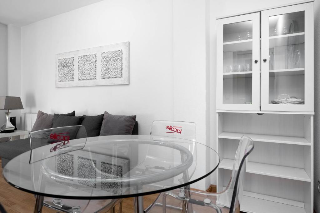 Apartamento en Sabiñánigo con amplia y soleada terraza - 4