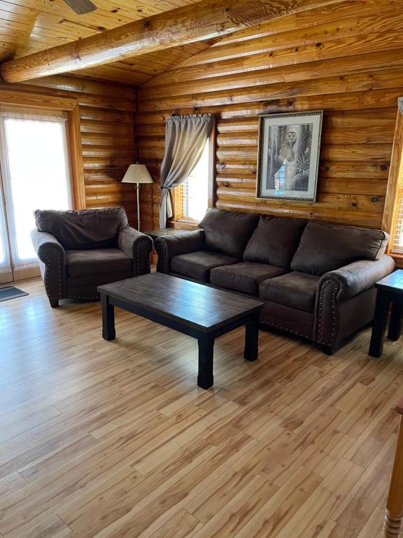 Crown Lake Resort & RV photo