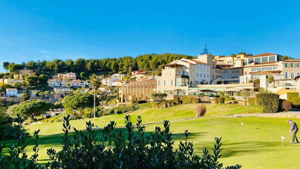 Hameau des amandiers-vue mer & golf - 3