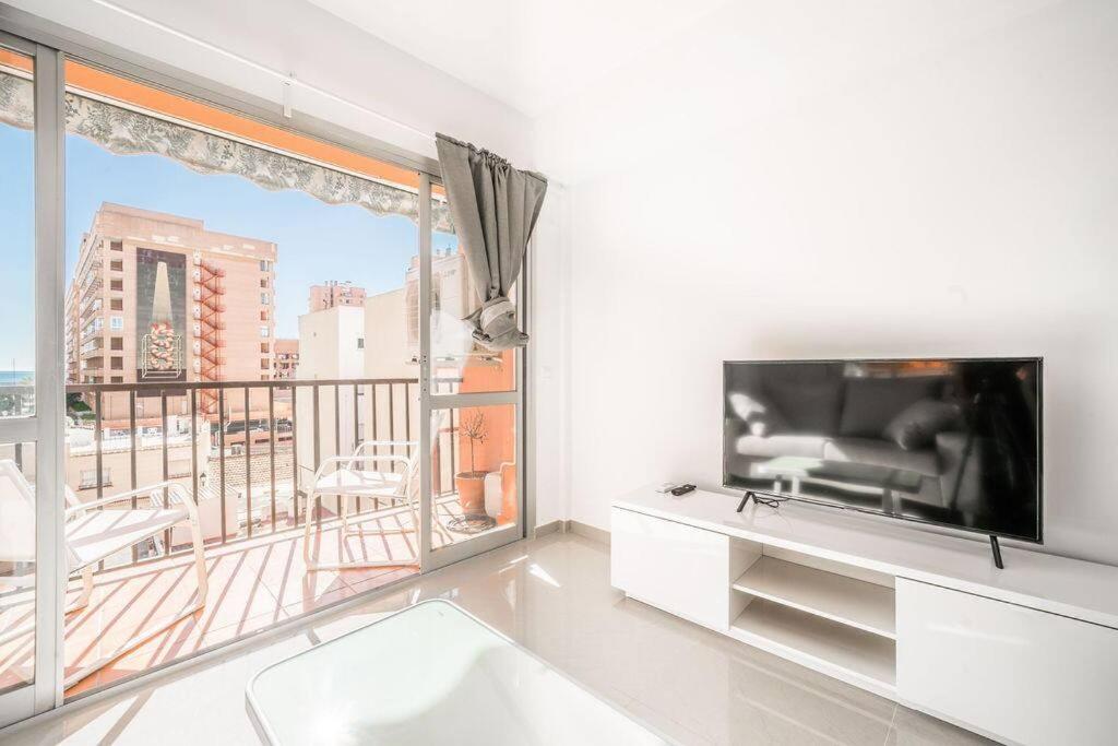 Stunning Fuengirola Gem with city and sea views - 2