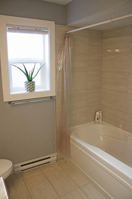 Next to Olympic View golf course 2 bedroom private suite photo