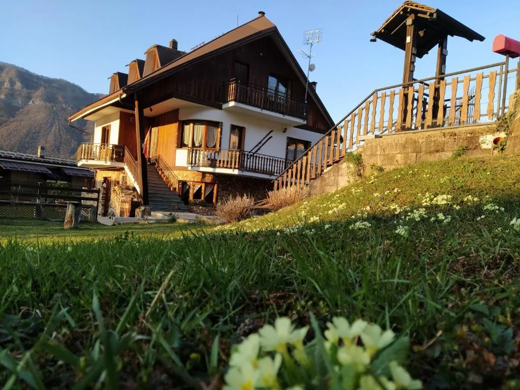 LA ROCCA BIANCA, hotel in Demonte