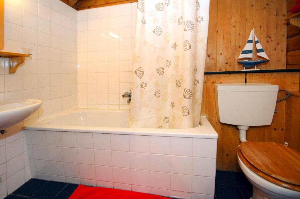 Holiday home in Berlin near the water photo