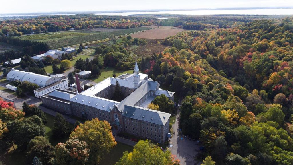 Auberge de l'Abbaye d'Oka — Hotel in Oka (QC)