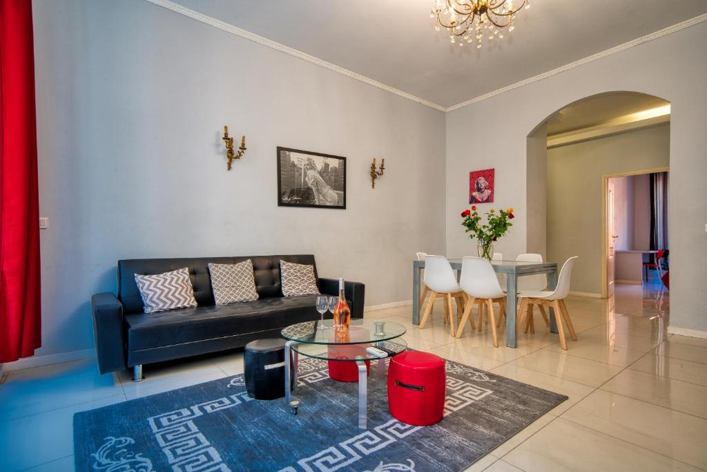 Lusso 5 beds Central Apartment - 5