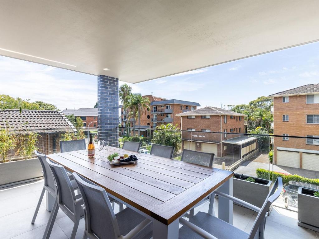 5 Kingfisher, 5-7 Ondine Close, Nelson Bay, luxury apartment with Wifi and air conditioning, Nelson Bay