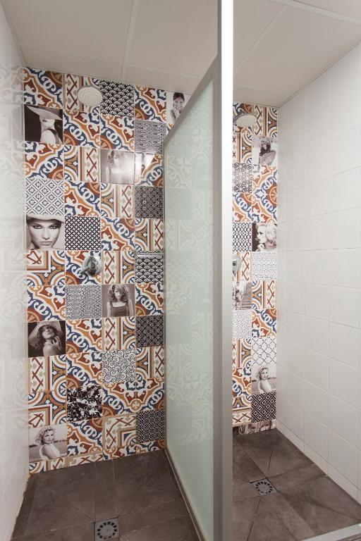 Dream Cube Hostel photo