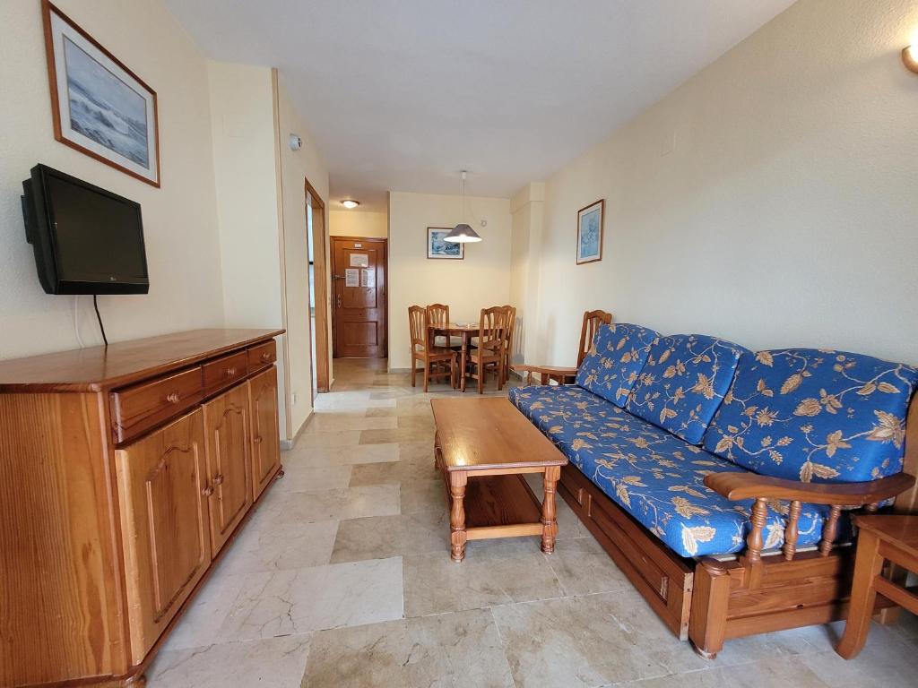 Torres Gardens-Fincas Benidorm — Hotel rooms in Benidorm, Valencian Community