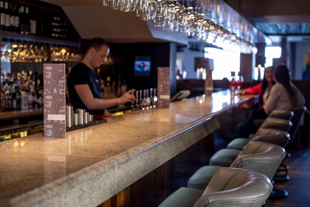 Bar/lounge