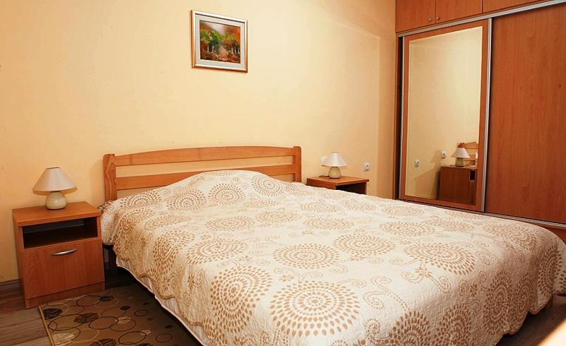 Spacious 1 Bedroom 4 Star Apartment, Mlini photo