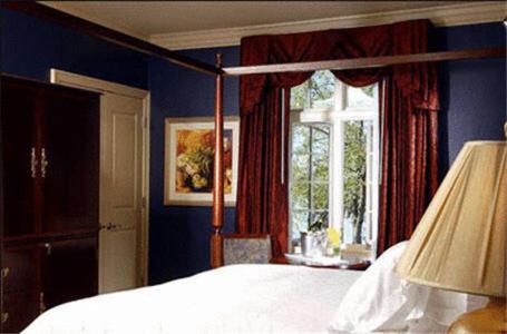 River Inn of Harbor Town photo