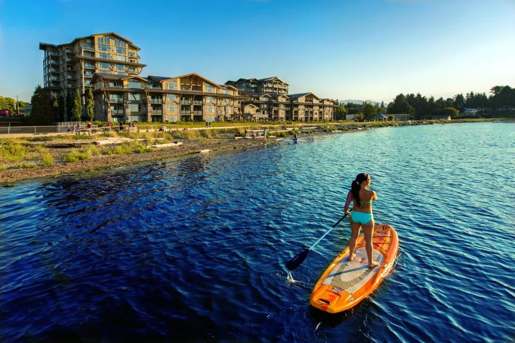 The Beach Club Resort — Bellstar Hotels & Resorts, hotel in Parksville