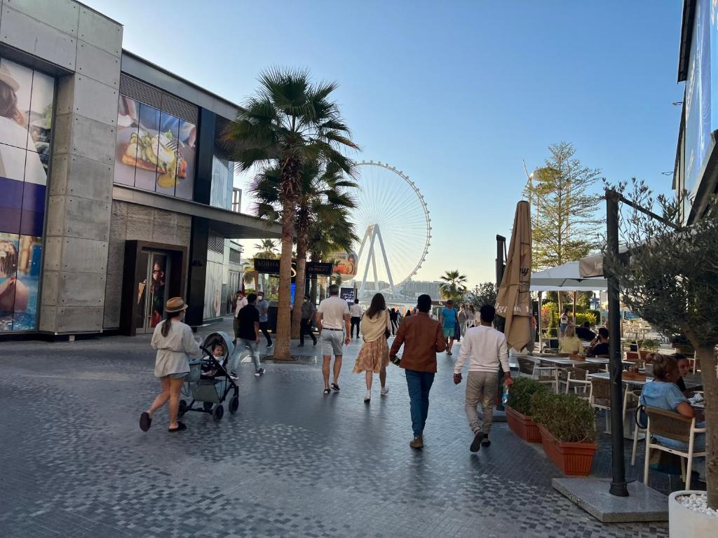 Lunar Hostel — Hotel in Dubai