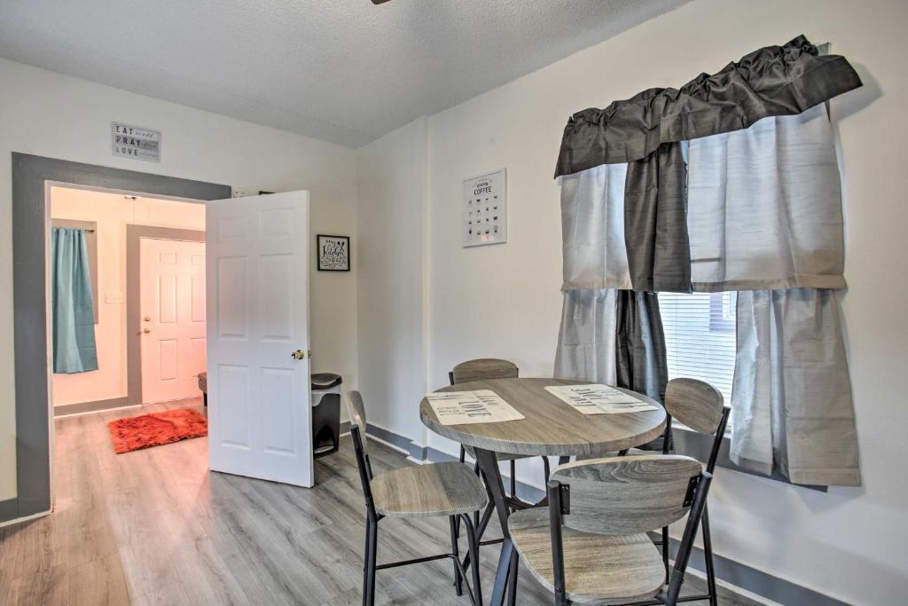 Uptown NOLA Abode, 4 Miles to the French Quarter! photo