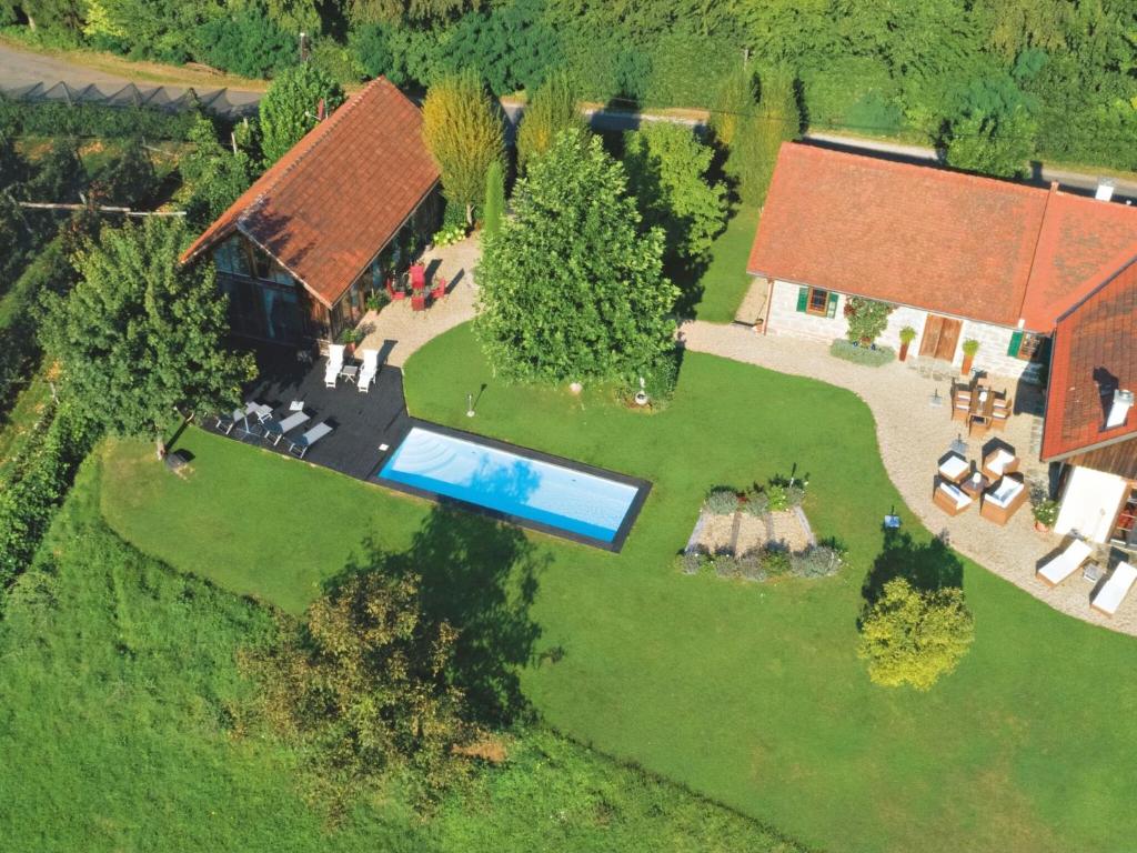 Chalet in der Steiermark mit Pool & Aussicht - 2