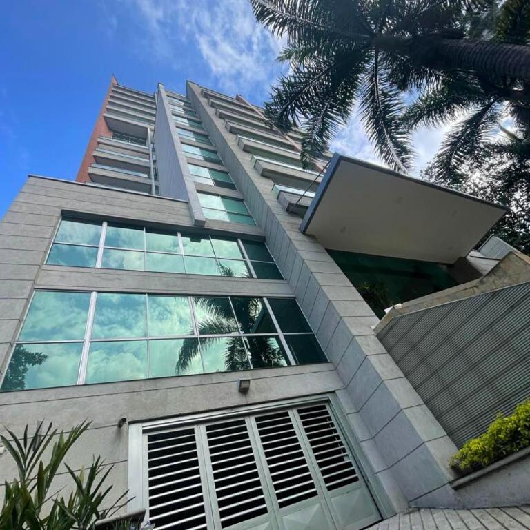 Apartasuit Vacacional en El Poblado Medellin photo