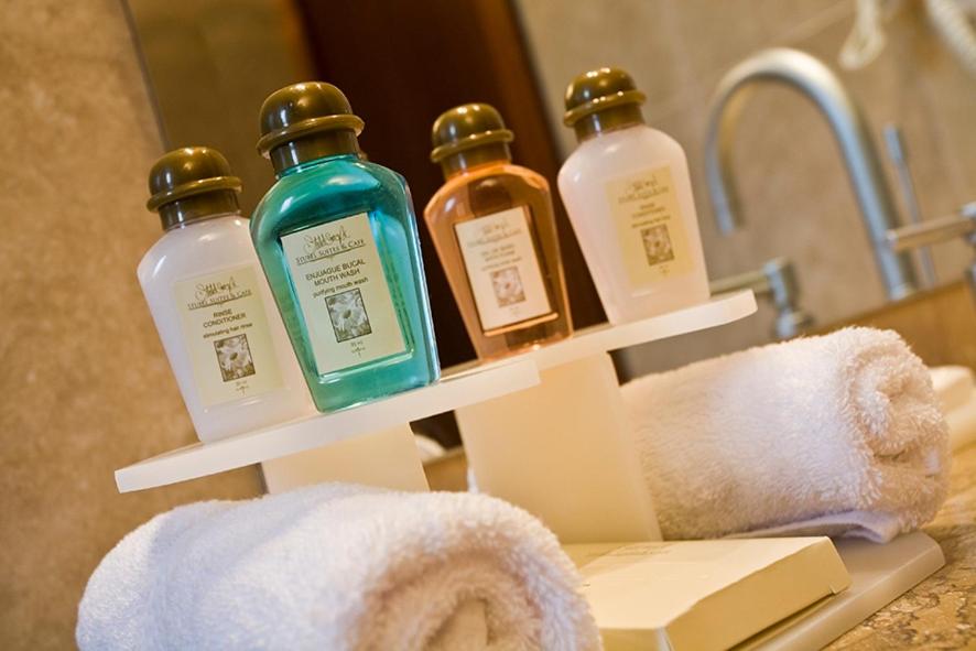 Hotel Stubel Suites & Cafe photo