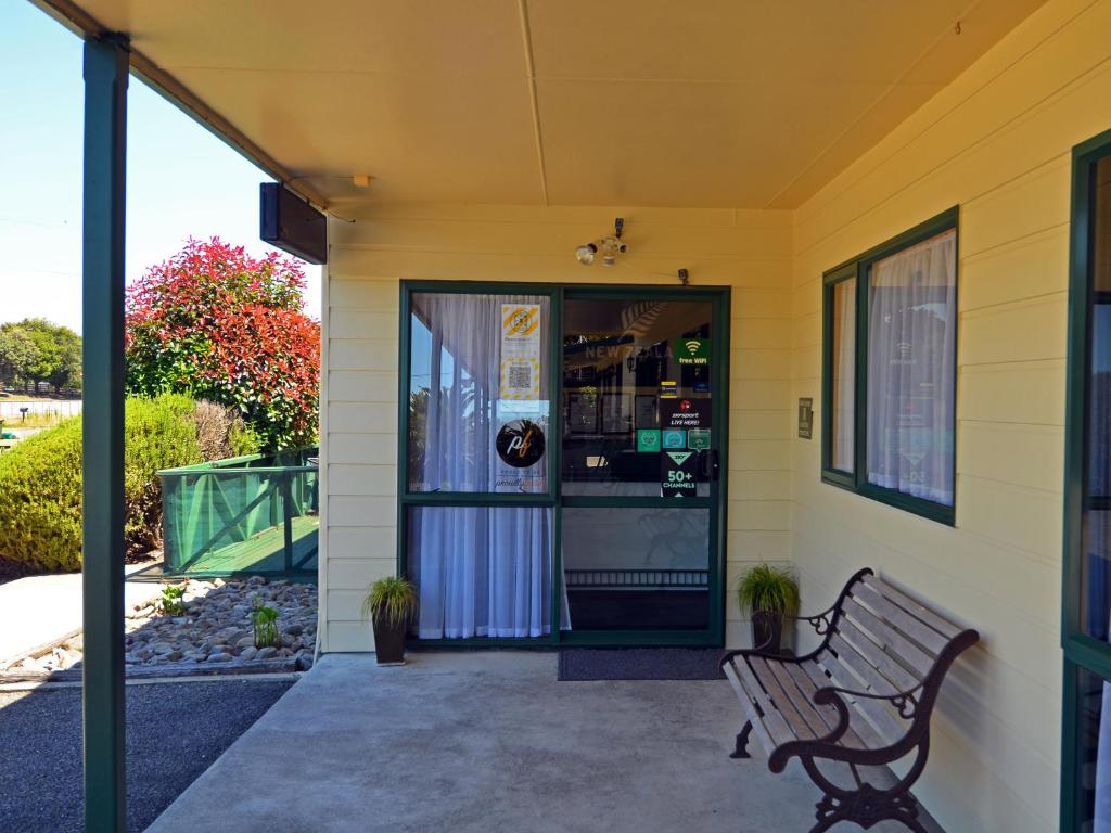 Celtic Motel photo