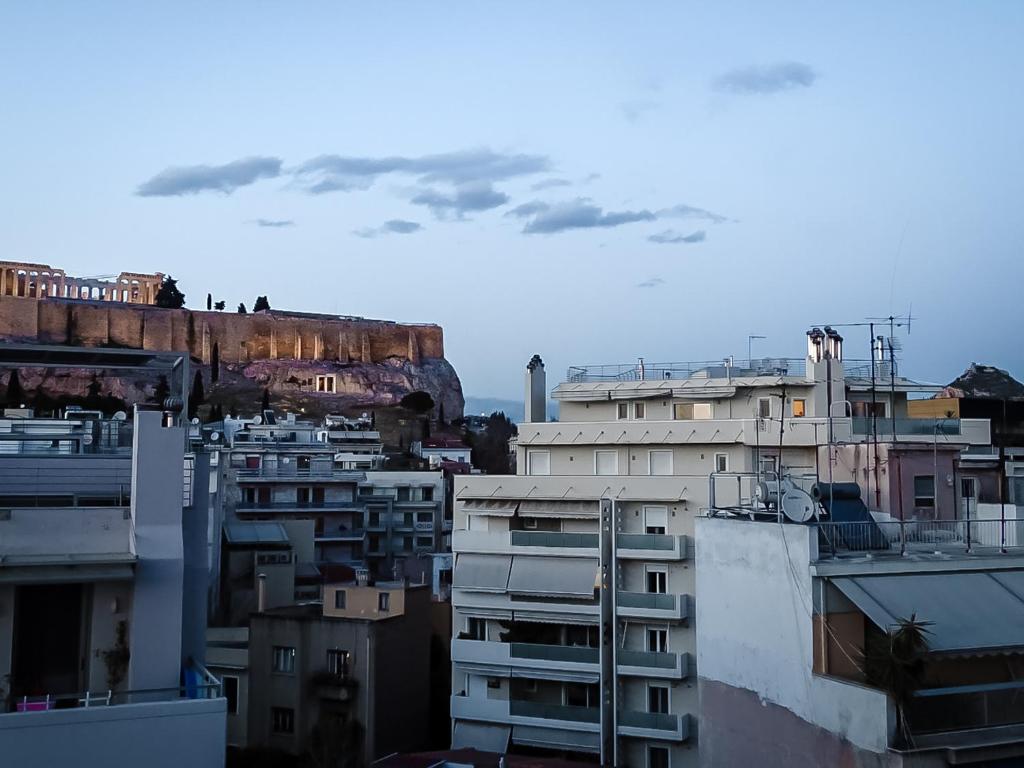B 2 Luxury Suite Acropolis view Athens privat Jacuzzi photo