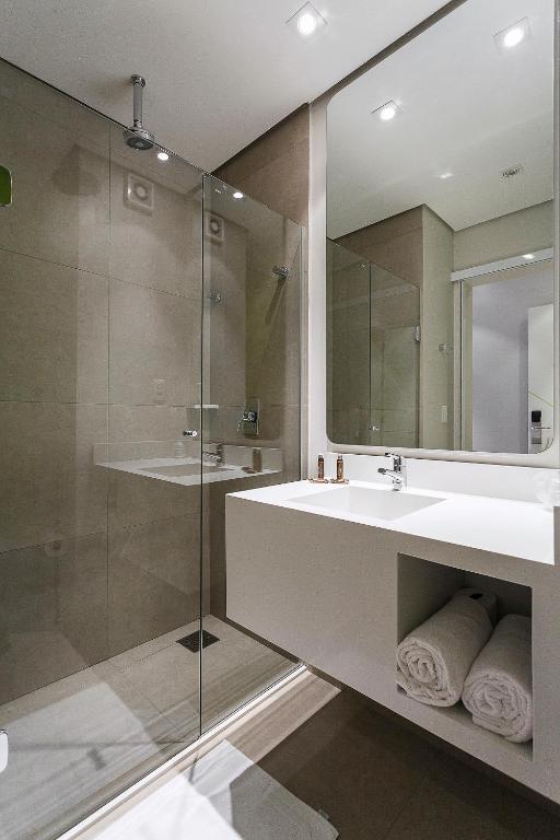 DMax Hotel photo