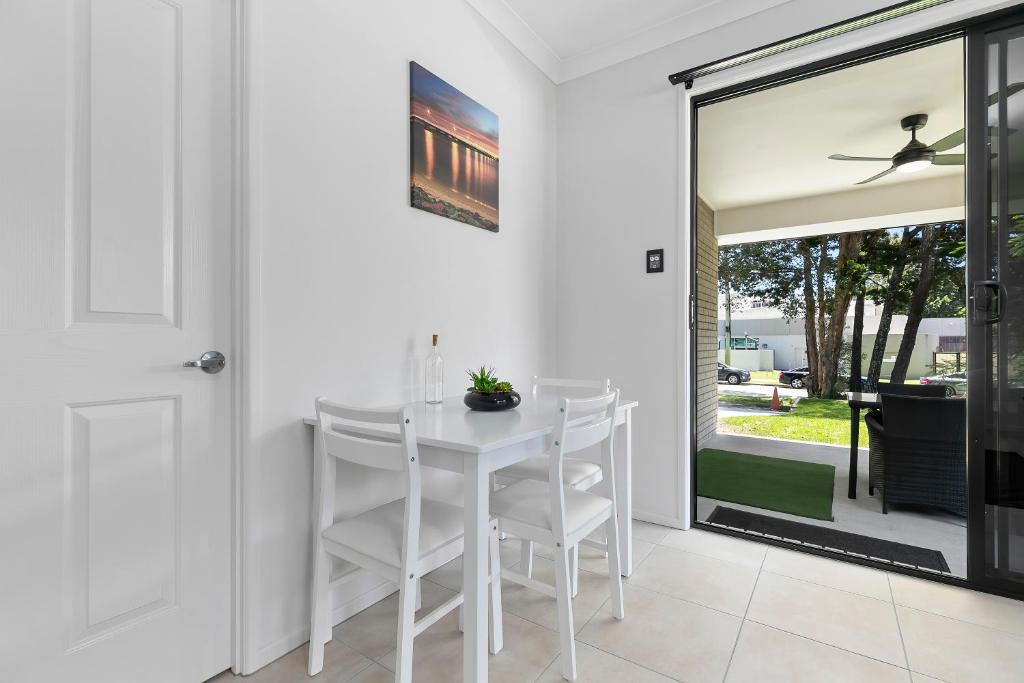 Bribie Getaway Villa photo