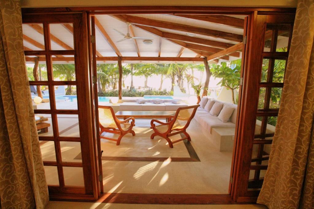 Hotel Tropico Latino photo