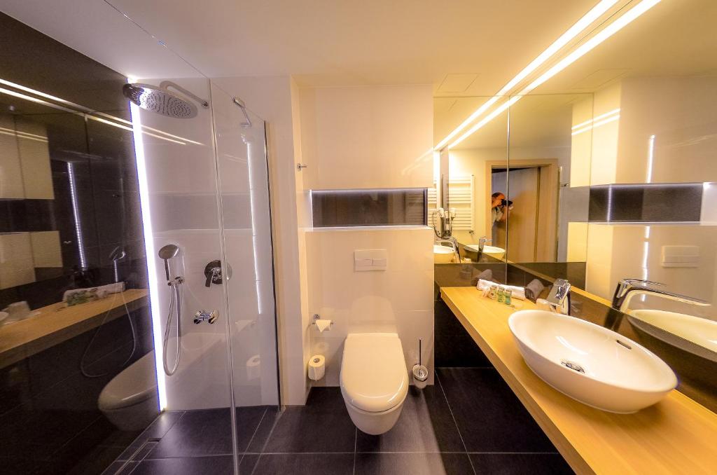 Hotel Astone Conference & Spa photo